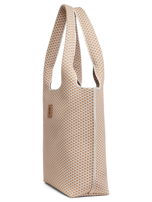 medium - Buckthorn Diamond Tote With Pouch